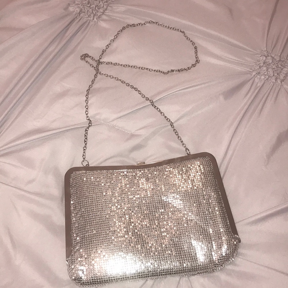 Sliver Clutch
